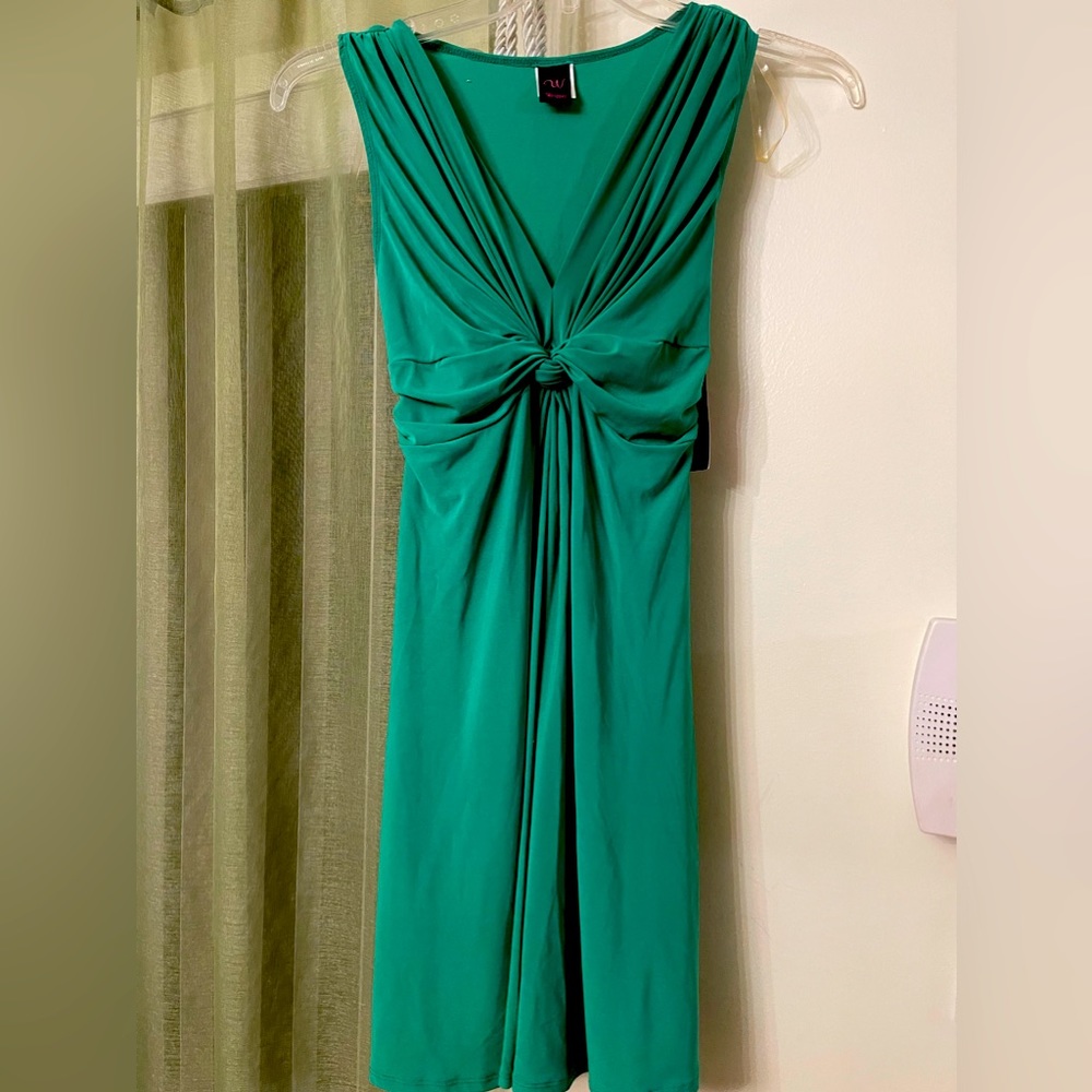 Cocktail dress / green/ stretchy/ new with tag on